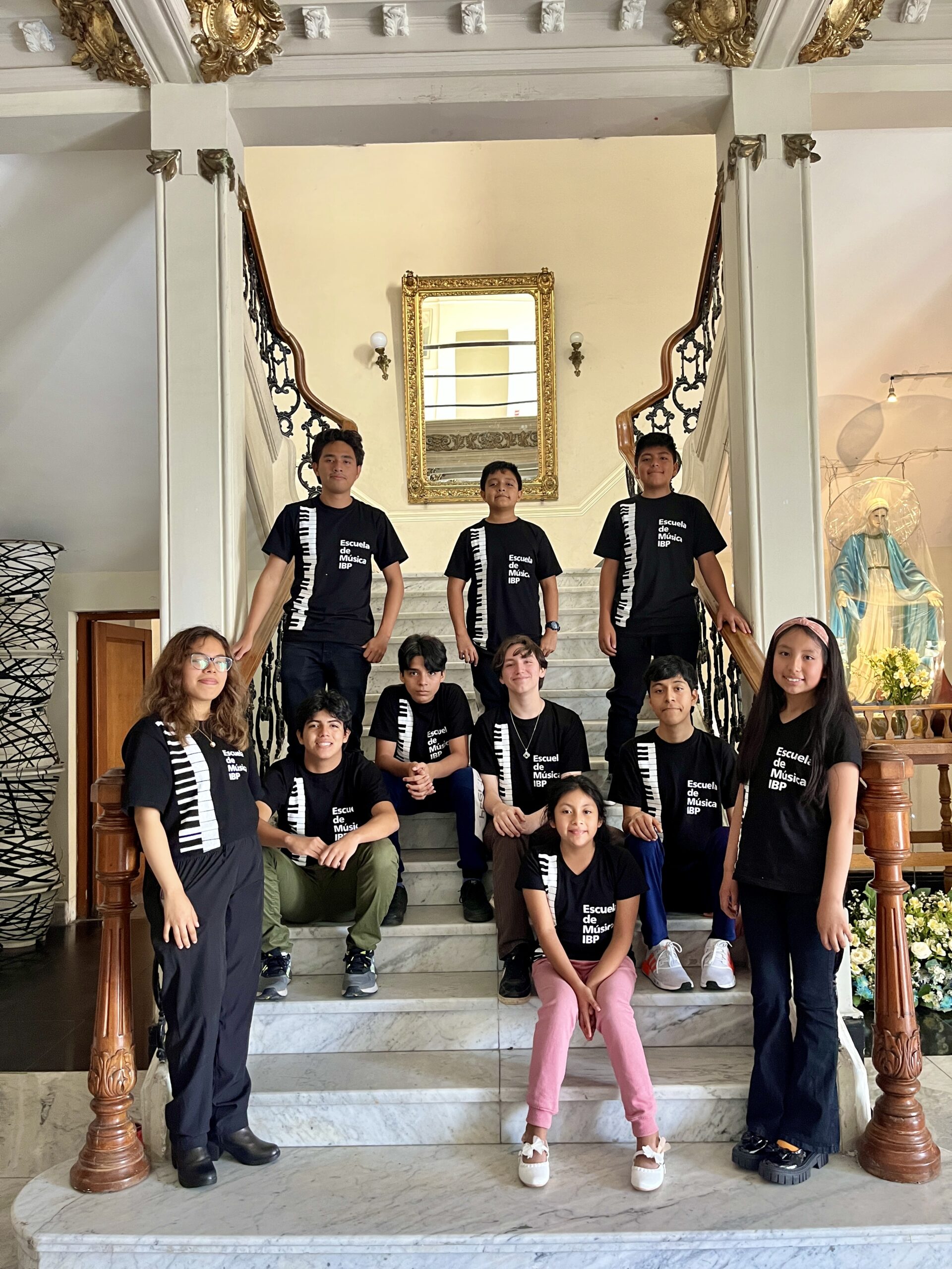 Estudiantes de la Escuela de Música IBP ganan 09 premios en el VIII Festival Pianistas del Futuro 2023